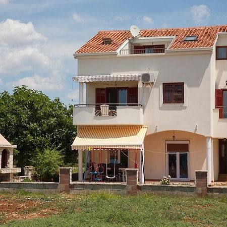 Apartments By The Sea Sukosan, Zadar - 12313 Extérieur photo